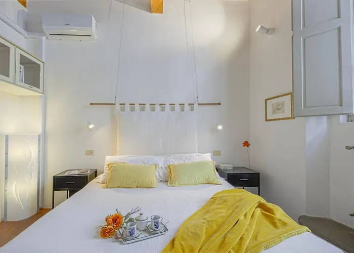 Santa Trinita - Flo Apartments